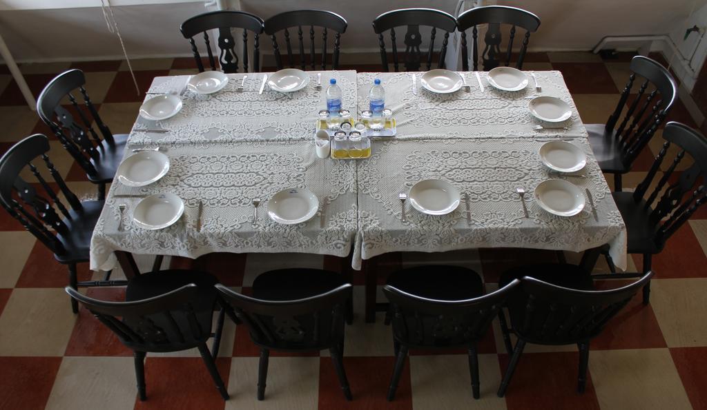 Hotel White Rose Kochi Екстериор снимка
